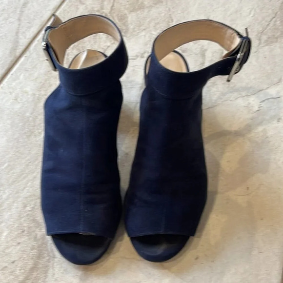 Nine West navy block heels - Picture 4 of 14
